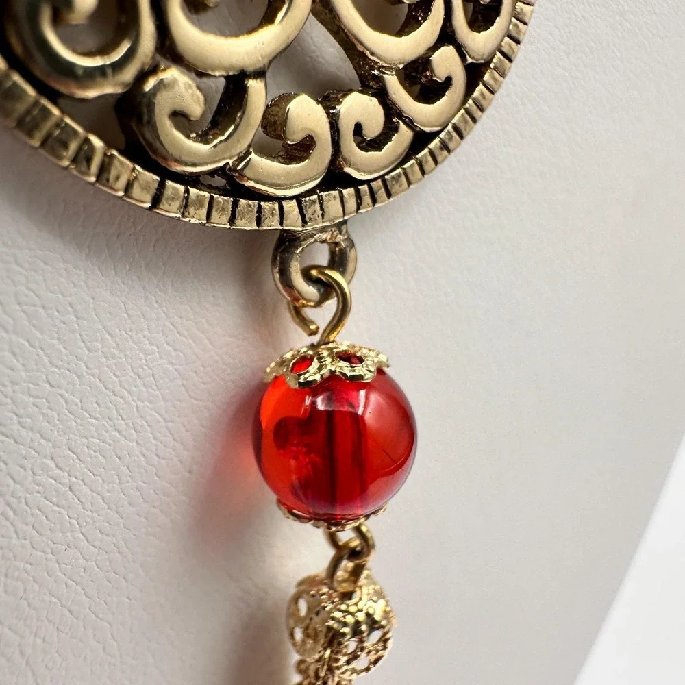Vintage Y2K Cookie Lee Red Stone‎ Necklace Gold Tone Filigree Tassel Statement